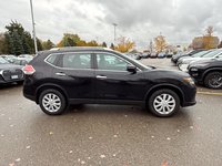 2014 Nissan Rogue S-7