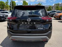 2022 Nissan Rogue SV-6