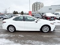 2022 Toyota Camry SE-7