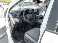 2026 Toyota Sienna LE AWD-7