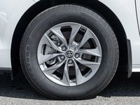 2026 Toyota Sienna LE AWD-4