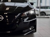 Nissan Leaf SV 2023-5