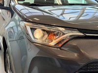 Toyota RAV4 LE 2018-6