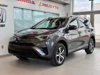 Toyota RAV4 LE 2018-3