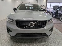 2024 Volvo XC40 PLUS DARK THEME-3