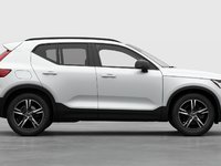 Volvo XC40 Core Dark Theme 2026-6