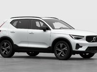 Volvo XC40 Core Dark Theme 2026-2