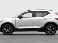 Volvo XC40 Core Dark Theme 2026-7