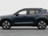 Volvo XC40 Plus Dark Theme 2026-7