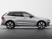 2025 Volvo XC60 Plug-In Hybrid Ultra Dark Theme-4