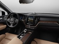 2025 Volvo XC60 Ultra Dark Theme-7