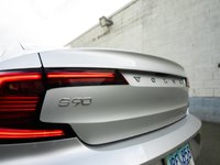 2022 Volvo S90 Inscription-3
