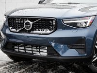 2026 Volvo XC40 Core (Dark Theme)-3