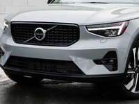 2026 Volvo XC40 Plus (Dark Theme)-3
