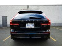 2022 Volvo XC60 Momentum-4