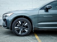 2026 Volvo XC60 Plus-1