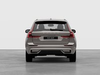 2026 Volvo XC60 Plus-5