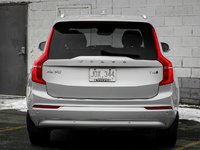 2022 Volvo XC90 Momentum-7