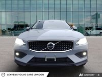 2026 Volvo V60 CROSS COUNTRY ULTRA-1
