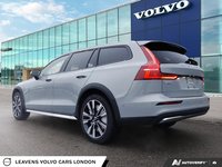 2026 Volvo V60 CROSS COUNTRY ULTRA-3