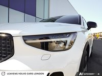 2025 Volvo XC40 PLUS DARK THEME-7