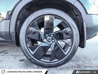 2026 Volvo XC40 ULTRA BLACK EDITION-5