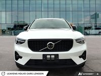 2026 Volvo XC40 PLUS DARK THEME-1