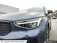 2026 Volvo XC40 PLUS DARK THEME-7