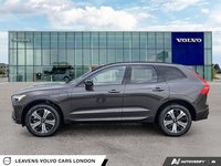 2025 Volvo XC60 PLUG-IN HYBRID PLUS DARK THEME-2