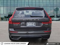 2025 Volvo XC60 PLUG-IN HYBRID PLUS DARK THEME-4
