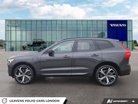 2025 Volvo XC60 PLUG-IN HYBRID ULTRA DARK THEME-2