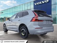 2022 Volvo XC60 MOMENTUM-3