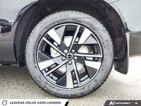 2026 Volvo XC60 PLUS DARK THEME-5