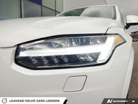 2022 Volvo XC90 MOMENTUM-7