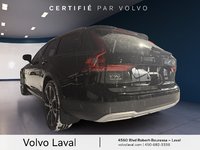 2022 Volvo V90 Cross Country BASE-3