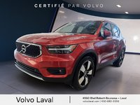 Volvo XC40 Momentum 2022-0