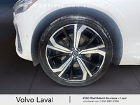 Volvo XC60 R-Design 2022-3