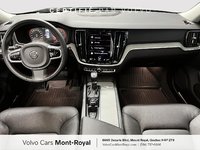 Volvo V60 Cross Country  2022-7
