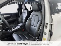 2022 Volvo XC40 Momentum-6