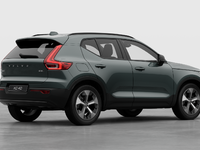 2026 Volvo XC40 PLUS DARK THEME-3