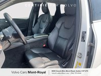 2022 Volvo XC60 Momentum-6