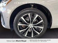 2023 Volvo XC60 Plus Dark Theme-5