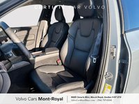 2023 Volvo XC60 Plus Dark Theme-6