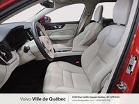 2023 Volvo V60 CC Plus-1