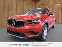 Volvo XC40 Momentum 2022-0