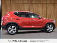 Volvo XC40 Momentum 2022-4