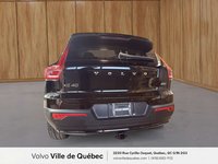 Volvo XC40 Plus Dark B5 2023-5