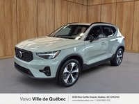 Volvo XC40 Plus Dark B5 2023-0