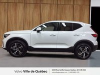 2025 Volvo XC40 B5 - Core-5
