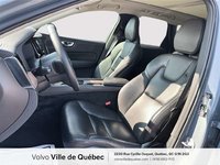 2023 Volvo XC60 Plus Dark B6-1